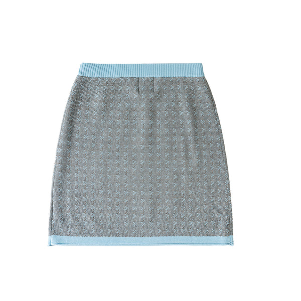 Fluffy Skirt Sky